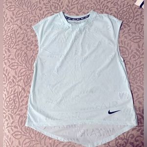 Nike running top Dri Fit - Size Small